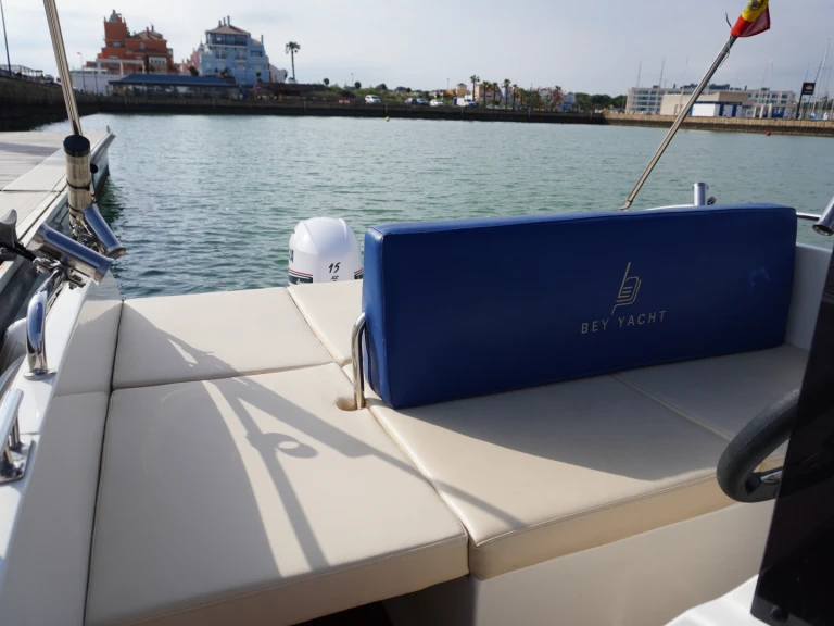 Alquiler de embarcaciones Bey Yacht Bey 18 enEl Puerto de Santa María en Samboat