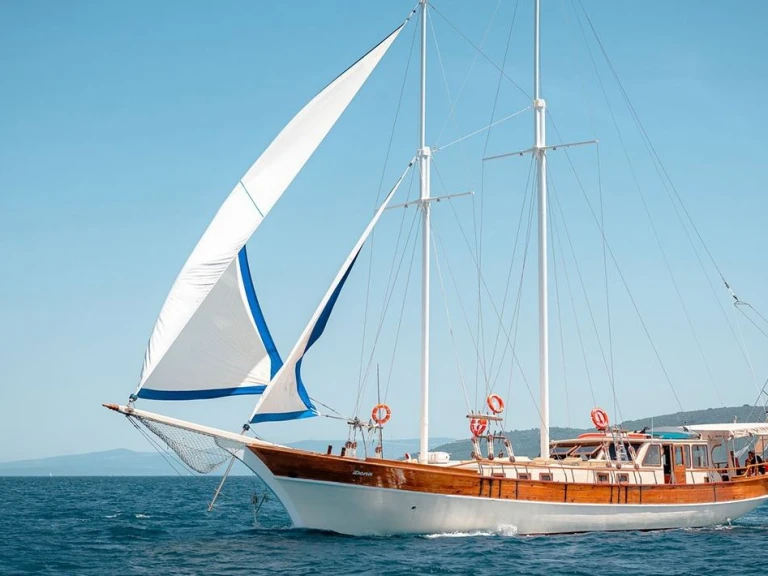 Alquiler de Custom Made Sv. Donat en Marina (Ciudad)