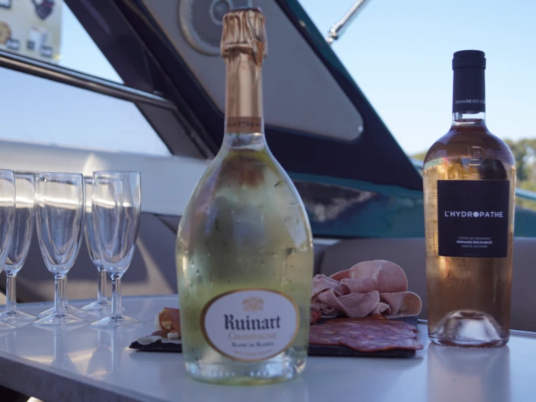 Alquiler de barcos Cannes barato de Tomahawk 37