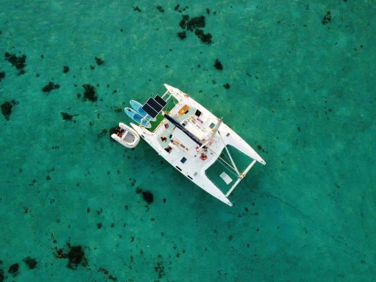 Alquiler de barcos Punaauia barato de Louisiane