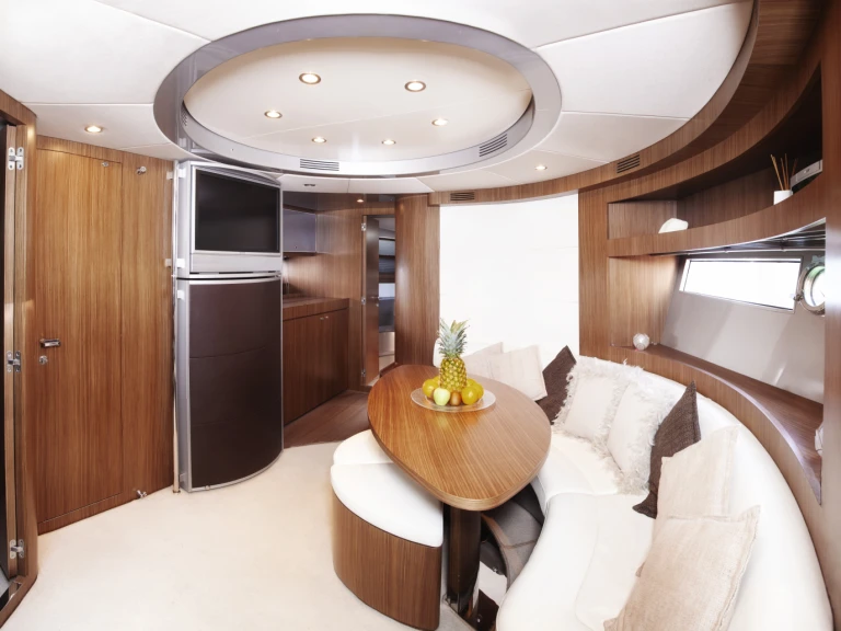 Lancha para alquilar Marina Botafoch al mejor precio