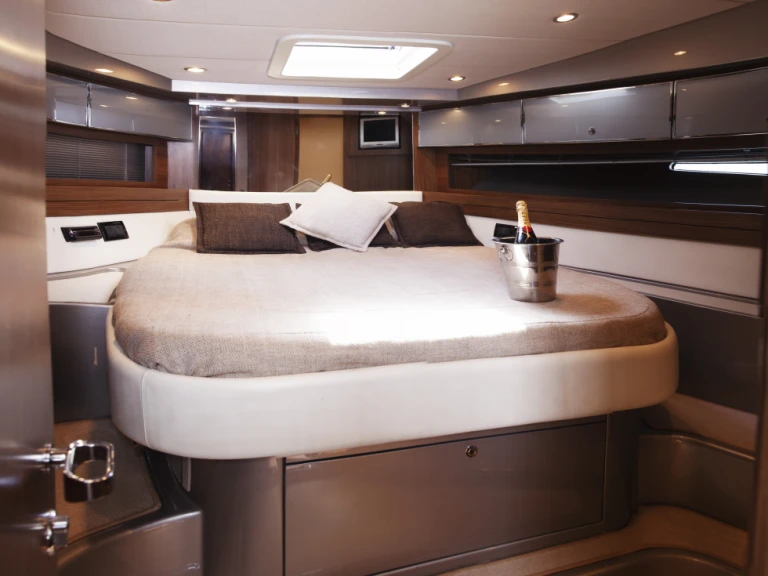 Riva RIVALE 52 de alquiler a Marina Botafoch