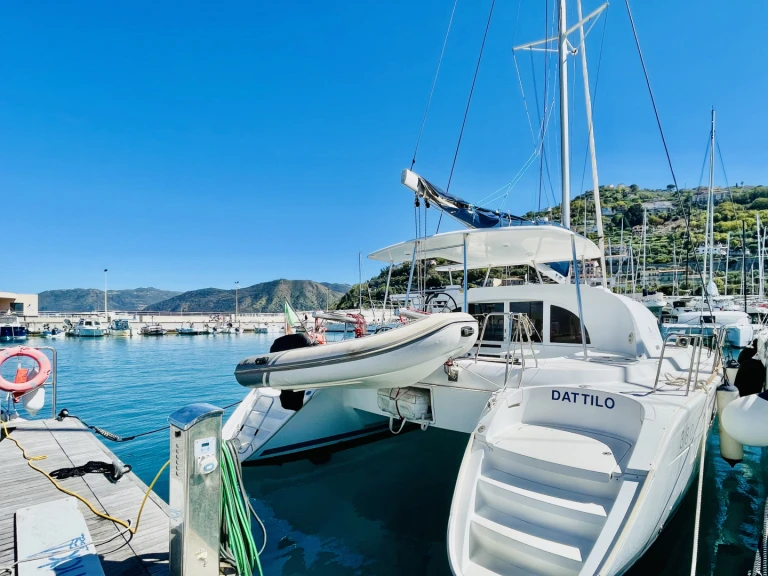 Alquiler de barcos Marsala barato de Lagoon 380 S2