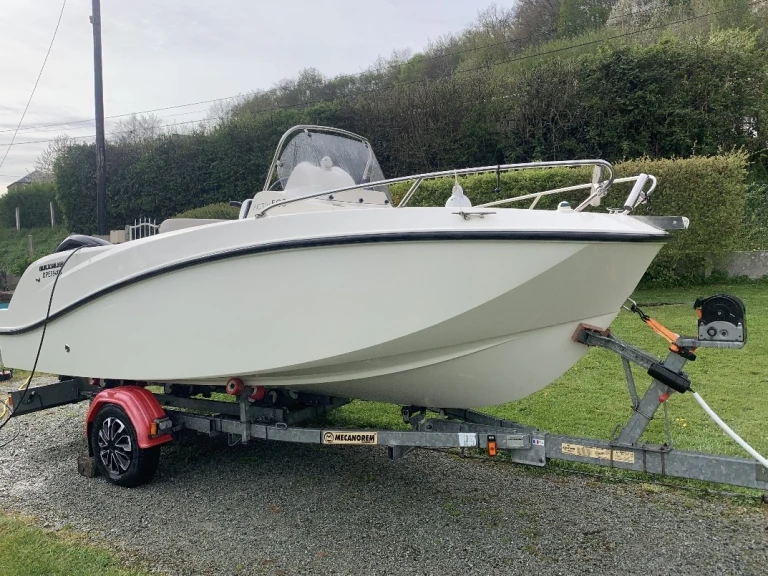 Alquiler de Lancha, con o sin patrón Quicksilver Dunkerque