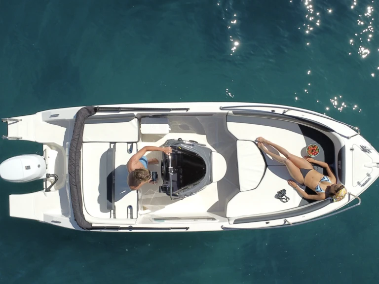 Alquiler de barcos Port d'Alcudia barato de 20 GL OPEN