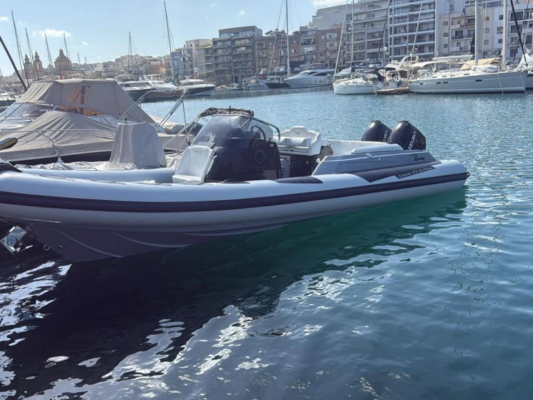 Alquiler Pietà - Ranieri Cayman 27 Sport Touring en SamBoat