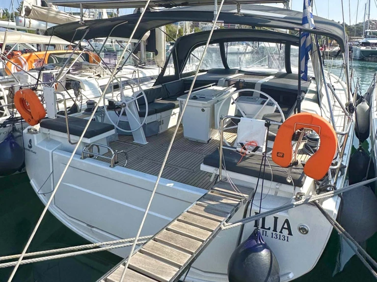 Alquiler de embarcaciones Bénéteau Oceanis 46.1 enÁlimos en Samboat