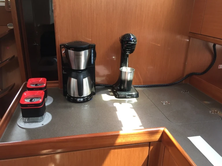 Alquiler de Velero, con o sin patrón Bavaria Skiathos