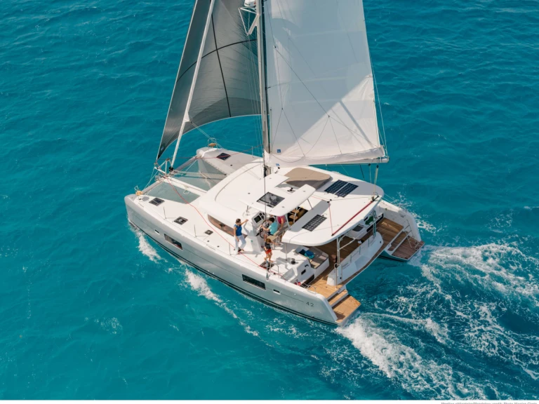 Alquiler Volos - Lagoon Lagoon 42 (6 cab.) en SamBoat