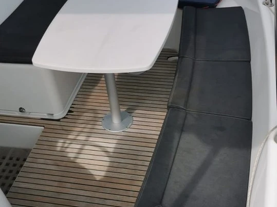 Alquiler de barcos Propriano barato de Lagoon 380