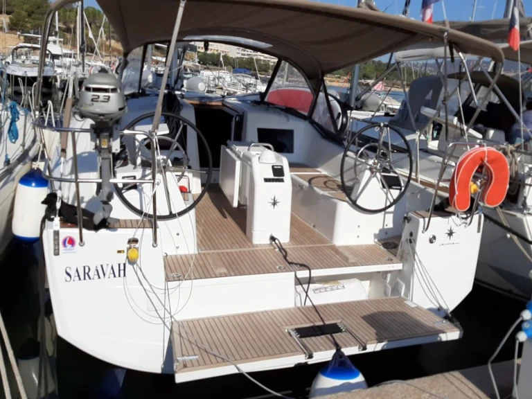Jeanneau Sun Odyssey 410 de alquiler a Bormes-les-Mimosas