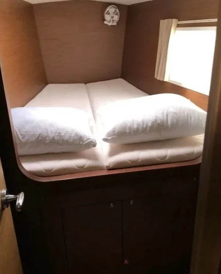 Alquiler de barcos Paros (Isla) barato de Lagoon 380