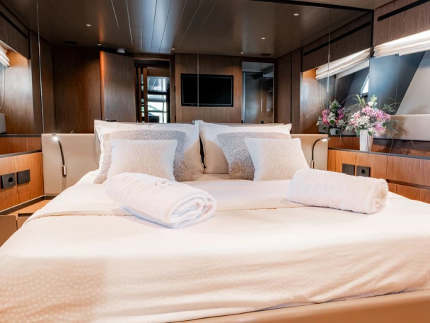 Alquiler de Yate de lujo, con o sin patrón Bluegame Condado de Zadar