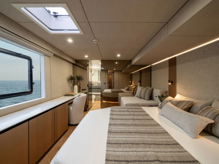 Alquiler de barcos Olbia barato de Sunreef 70