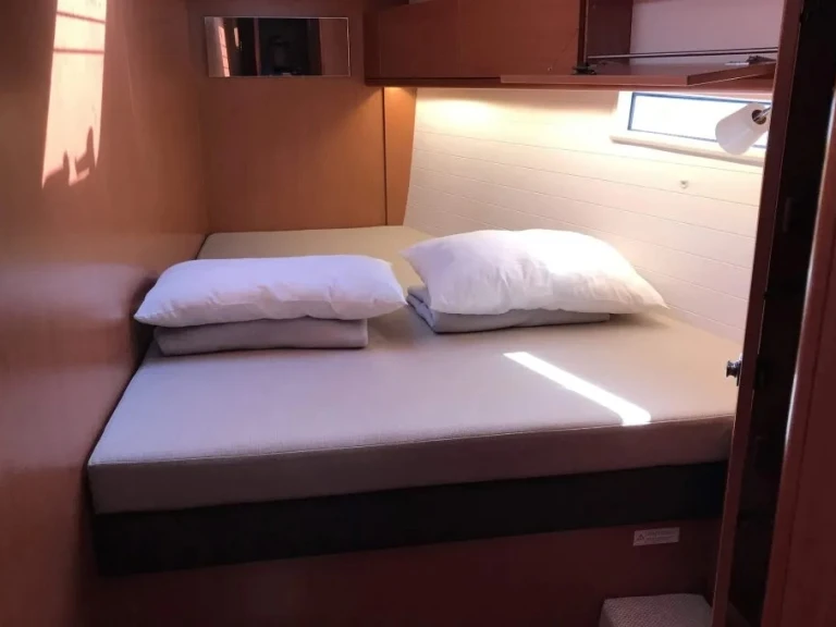 Alquiler Velero en Álimos - Bavaria Bavaria Cruiser 51 (5 cab.)