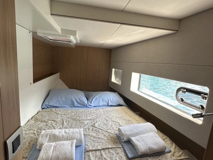 Alquiler de embarcaciones Bali Bali Catsmart (6 cab.) enTivat en Samboat