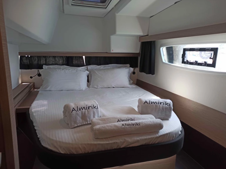 Fountaine Pajot Isla 40 (5 cab.) de alquiler a Paros (Isla)