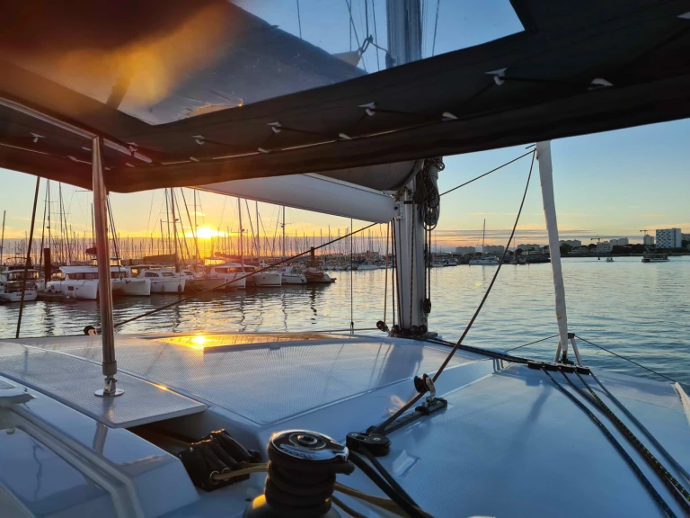 Catamarán para alquilar Lefkáda al mejor precio