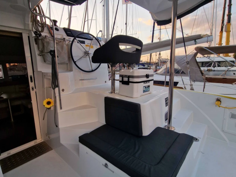 Alquiler Álimos - Lagoon Lagoon 40 en SamBoat