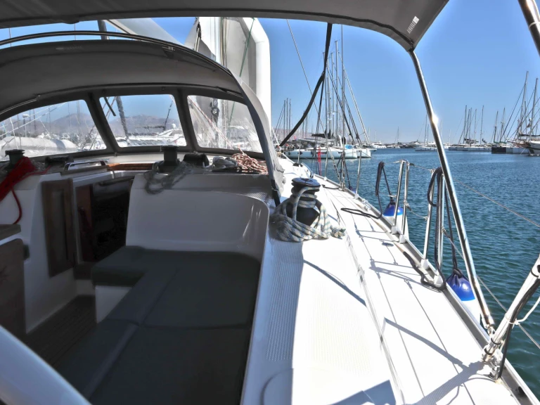 Alquiler de embarcaciones Bavaria Cruiser 46 enÁlimos en Samboat