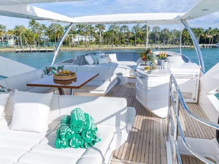Alquiler Yate de lujo en Nueva York (Ciudad) - Sunseeker Asha