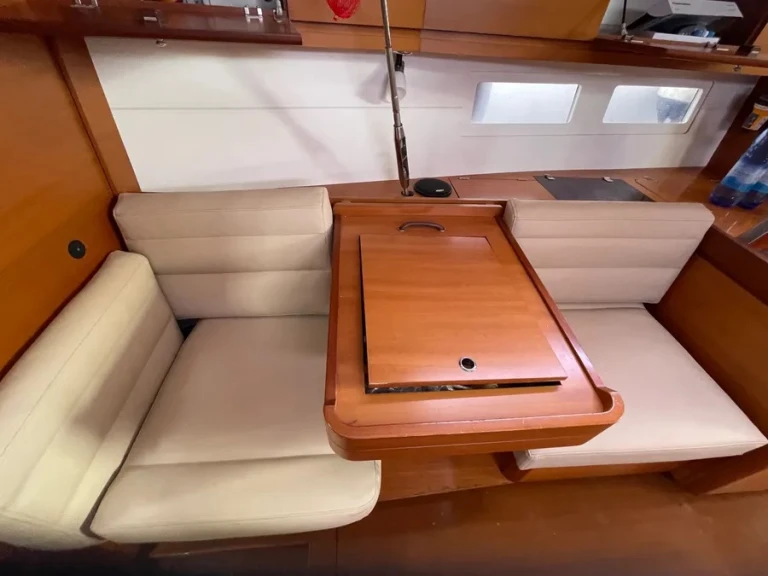 Alquiler Velero en Álimos - Dufour Dufour 410 GL (3 cab.)