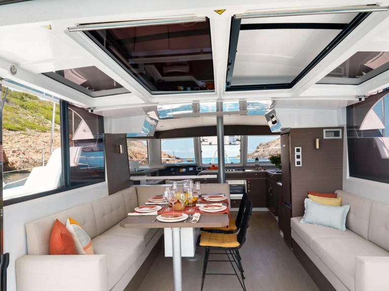 Catamarán para alquilar Kalkara al mejor precio