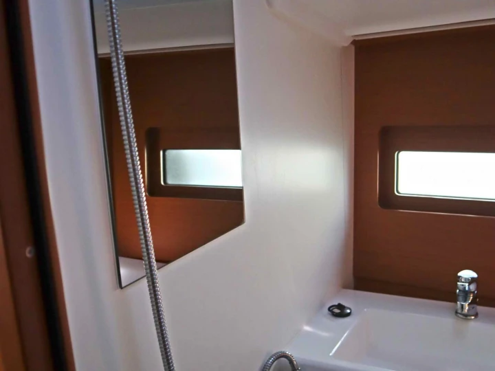 Alquiler de Velero, con o sin patrón Jeanneau Néa Péramos