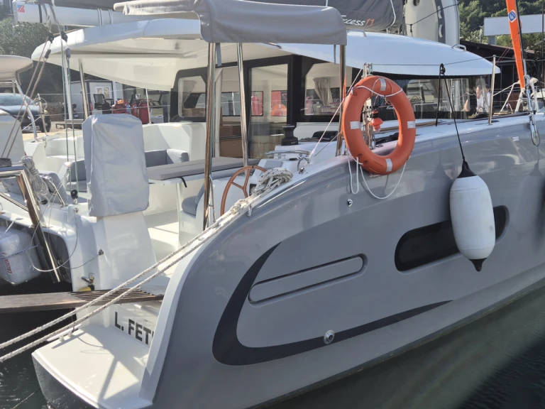 Alquiler de Excess Excess 11 en Göcek