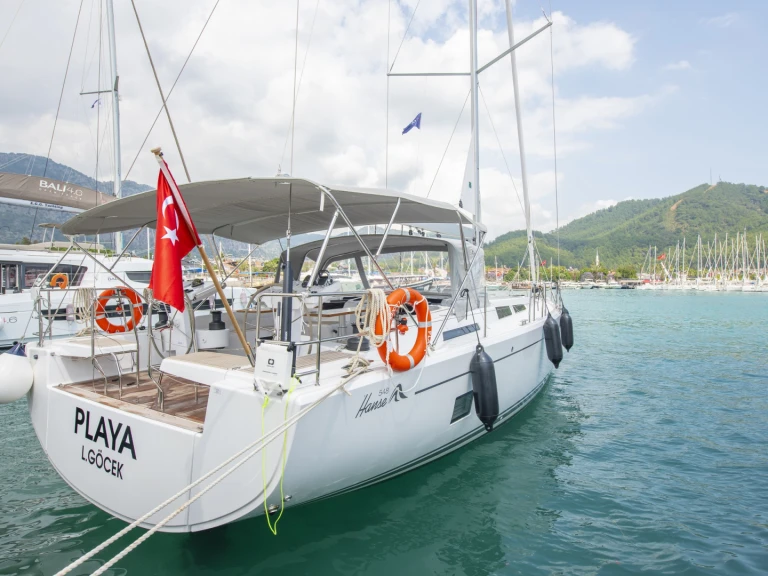 Alquiler de barcos Göcek barato de Hanse 548