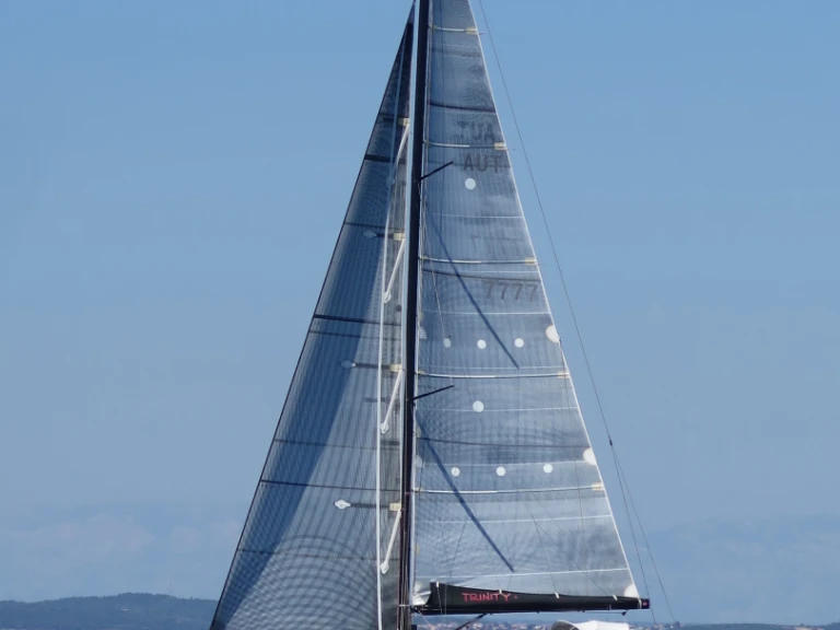 Velero para alquilar Punat al mejor precio