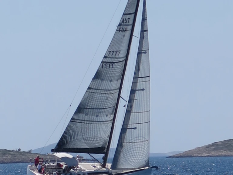 Solaris Solaris One 44 de alquiler a Punat