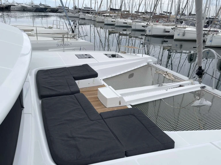 Alquiler Catamarán Lagoon con o sin  título de navegación