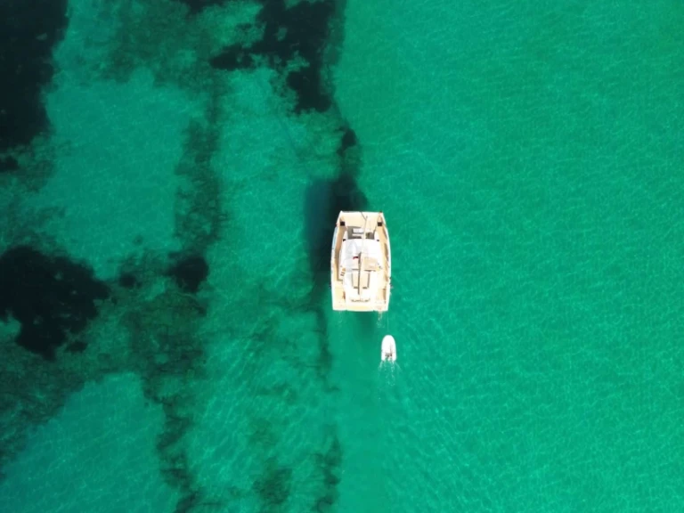 Alquiler de barcos Santa Cruz de Tenerife barato de Bali 4.2