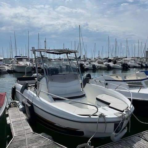 Alquiler de Lancha, con o sin patrón Bénéteau Pornichet