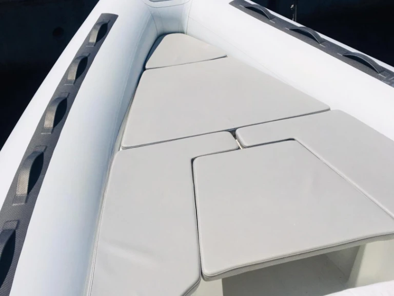 Alquiler de Neumática, con o sin patrón Magnus Porto Rotondo