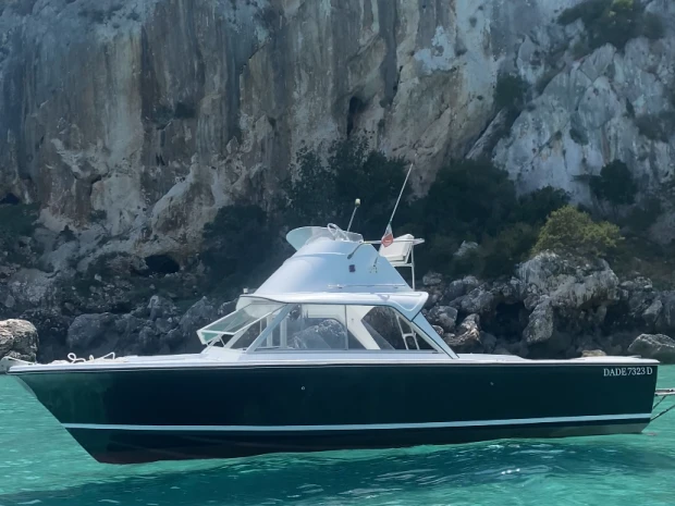 Lancha para alquilar Orosei al mejor precio