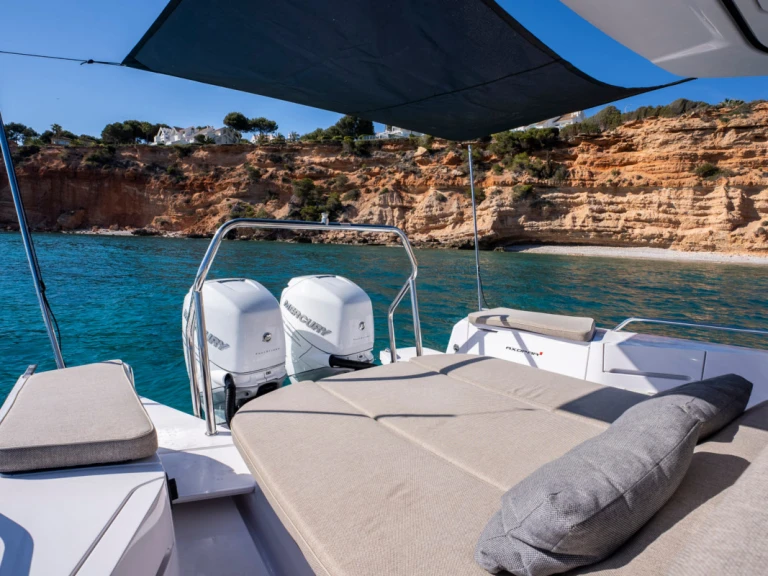 Alquiler de Axopar Axopar 37 Sun-Top en Portals Nous