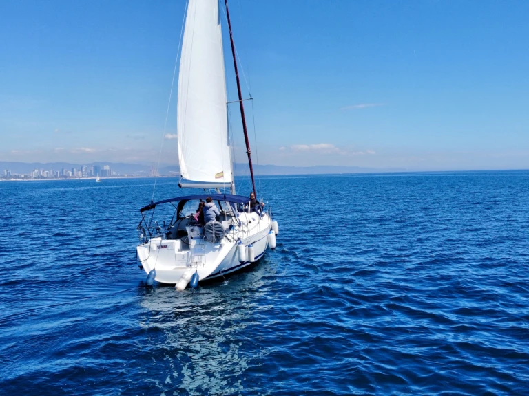 Alquiler de embarcaciones Bénéteau Oceanis 393 Clipper enBarcelona en Samboat