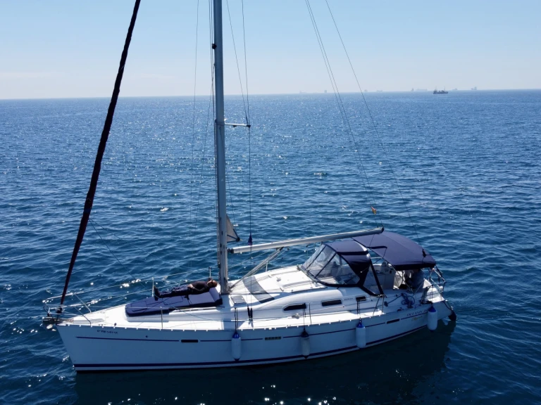 Alquiler de Velero, con o sin patrón Bénéteau Barcelona