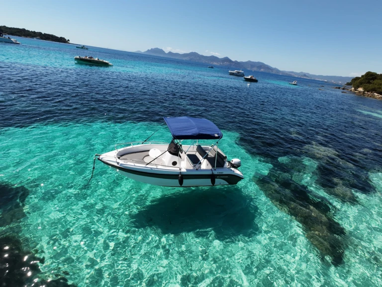 Lancha para alquilar Mandelieu-la-Napoule al mejor precio