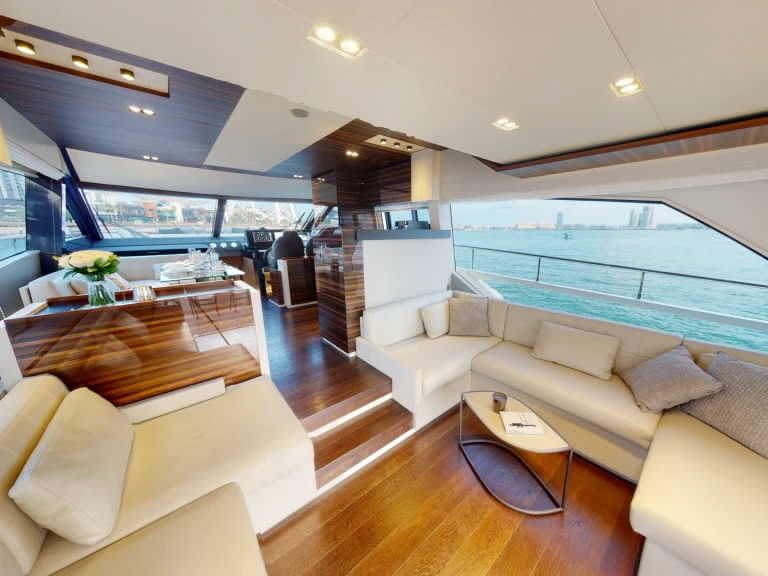 Ferretti FERRETTI 670 de alquiler a Dubai Marina