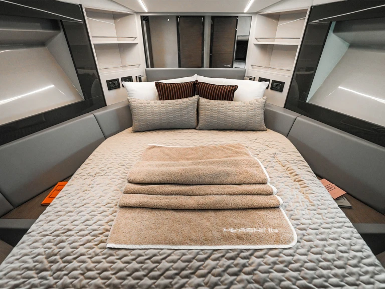 Alquiler de embarcaciones Pershing Pershing 5x enDubai Marina en Samboat