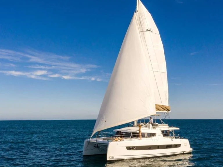 Alquiler de barcos Raiatea Island barato de Bali 4.6