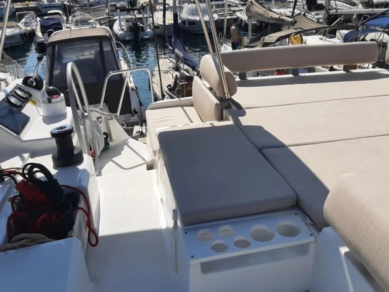 Alquiler Catamarán Bali con o sin  título de navegación