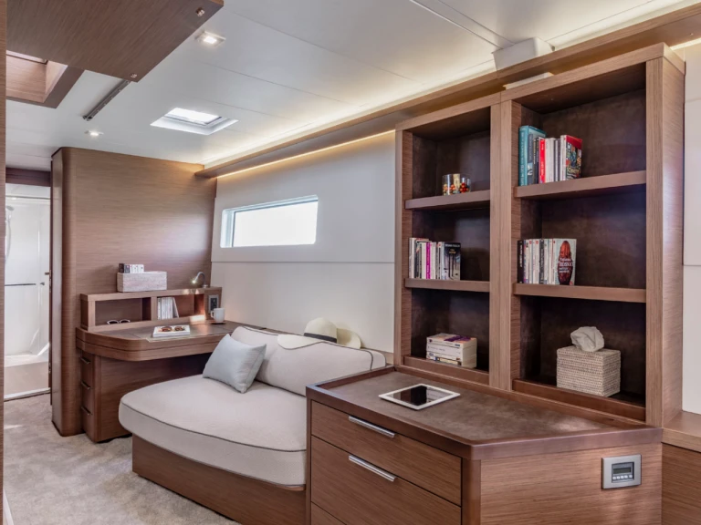 Catamarán para alquilar Néa Péramos al mejor precio