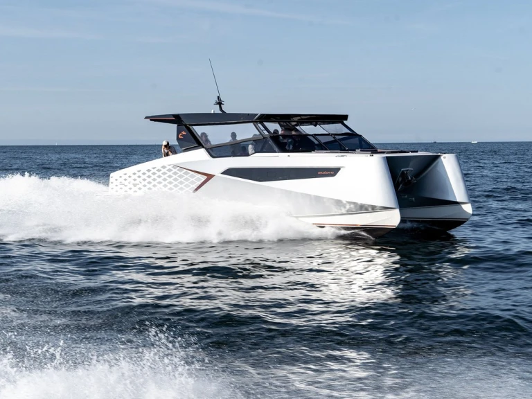 Alquiler de Yate de lujo, con o sin patrón Dracan Marine Casale sul Sile