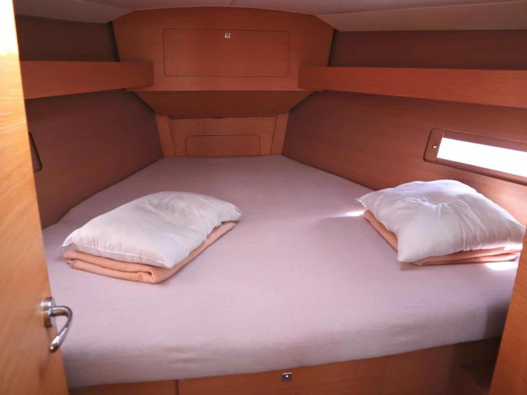 Alquiler de embarcaciones Dufour Dufour 382 Grand Large enÁlimos en Samboat