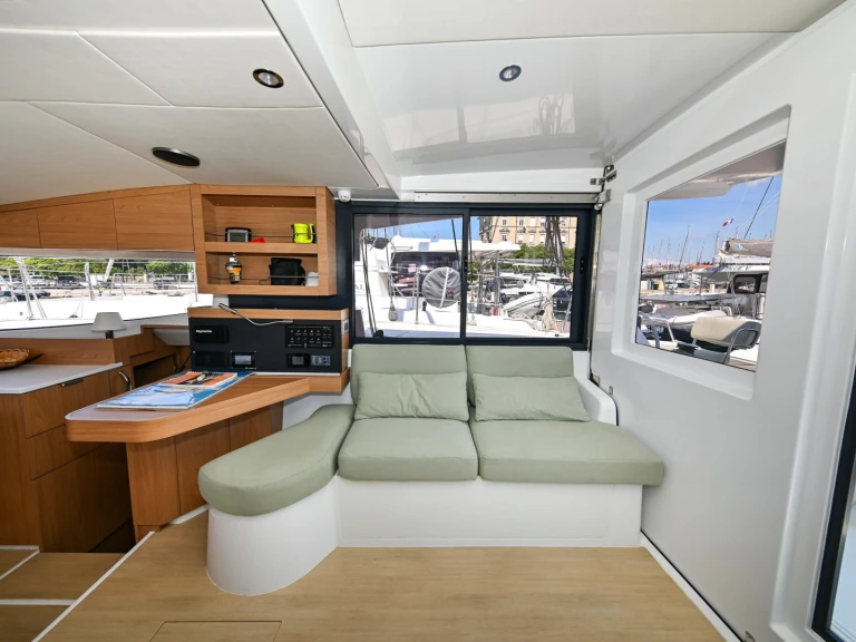 Alquiler de Bali Bali Catsmart (6 cab.) en Tivat