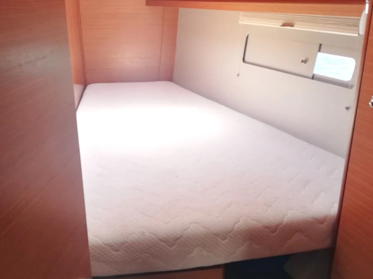 Alquiler Velero Dufour con o sin  título de navegación